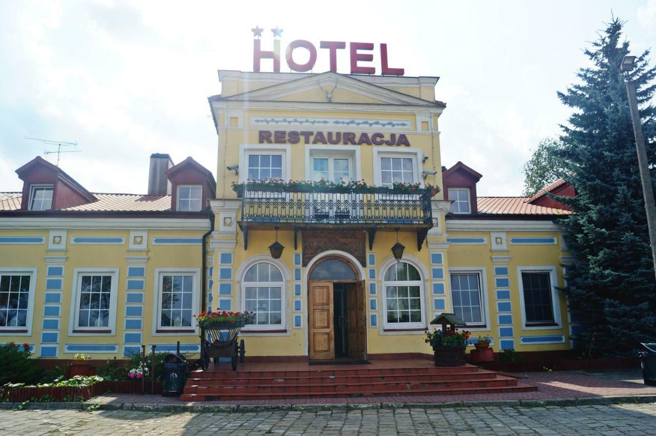 Bed and Breakfast Dwor Dluzniewo Exteriér fotografie